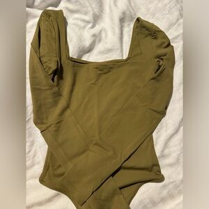 Babaton 2xs Contour Bodysuit Squareneck
